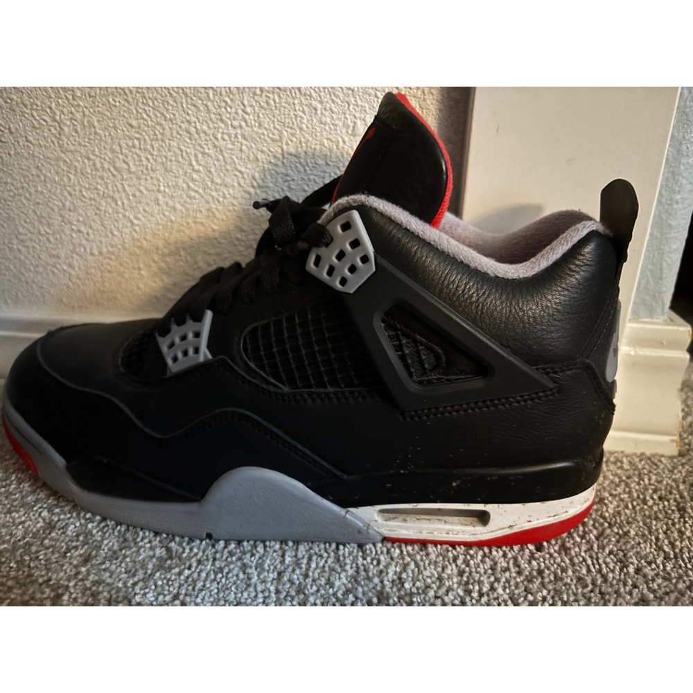 Men's Jordan 4 Retro Black Red Cement Grey Sneakers 9.5 - Picture 3 of 5